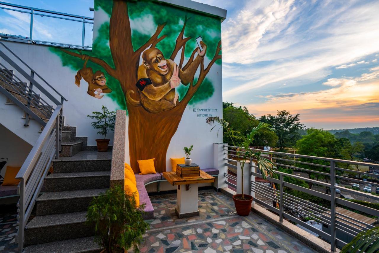 Hostel Zostel Rishikesh, Laxman Jhula Exteriér fotografie