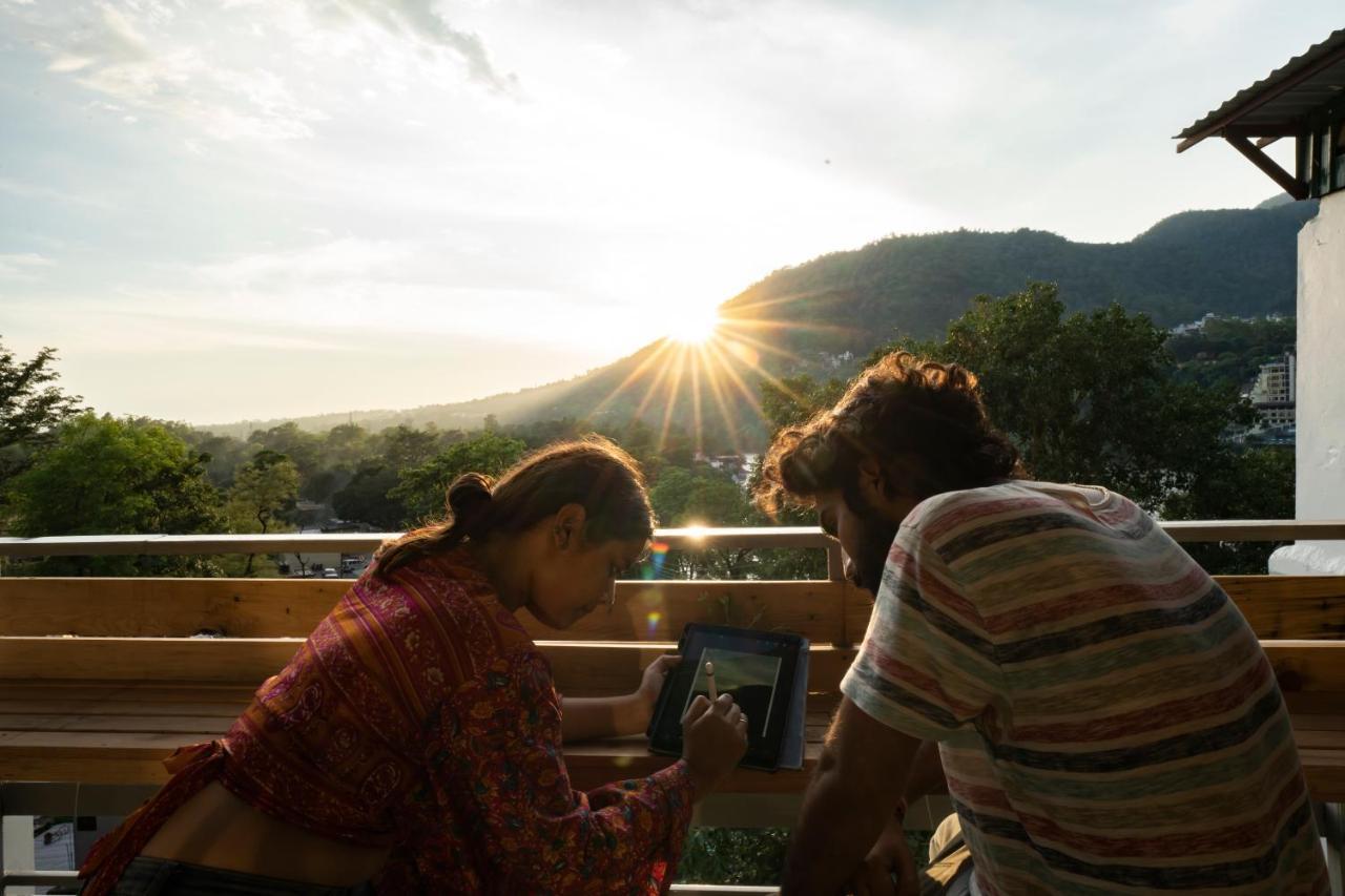 Hostel Zostel Rishikesh, Laxman Jhula Exteriér fotografie