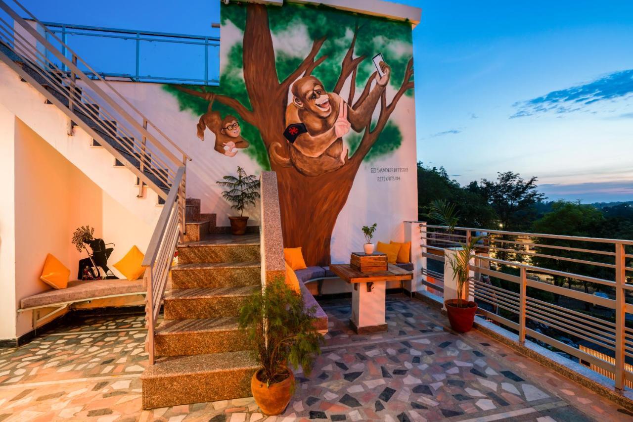 Hostel Zostel Rishikesh, Laxman Jhula Exteriér fotografie