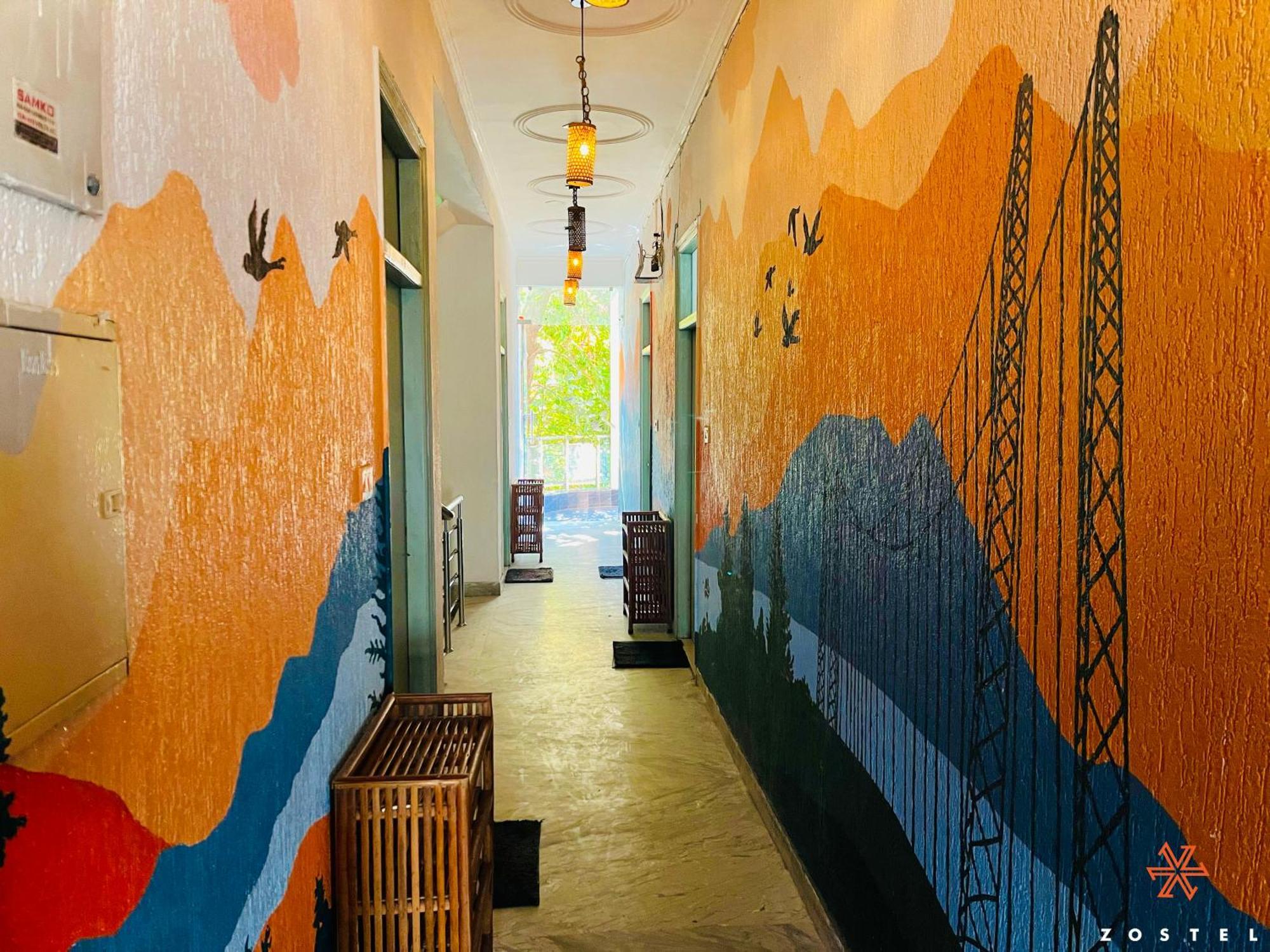 Hostel Zostel Rishikesh, Laxman Jhula Exteriér fotografie