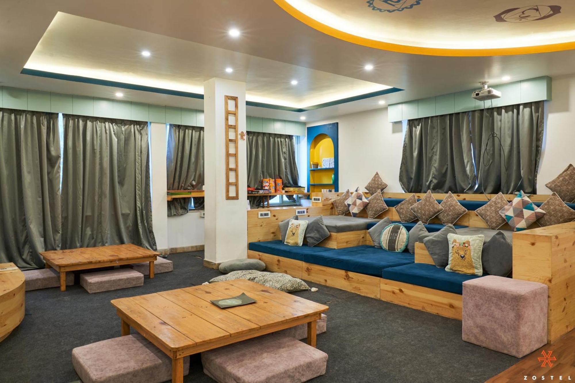 Hostel Zostel Rishikesh, Laxman Jhula Exteriér fotografie