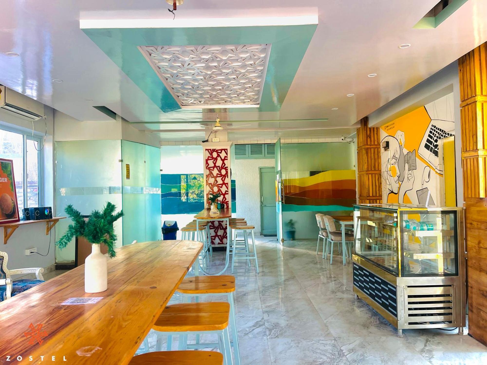 Hostel Zostel Rishikesh, Laxman Jhula Exteriér fotografie